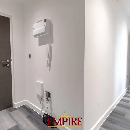 Modern 1 Bedroom 5mins From The Nec! Apartman *